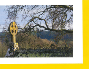 MMN 12 Celtic Roof Cross (Pack of 4 with coloured envelopes)