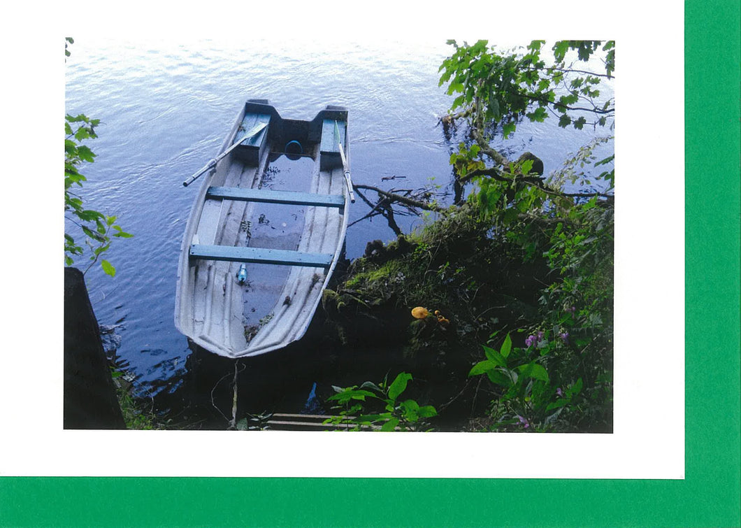 MMN11 Blue boat (Pack of 4 with coloured envelopes)
