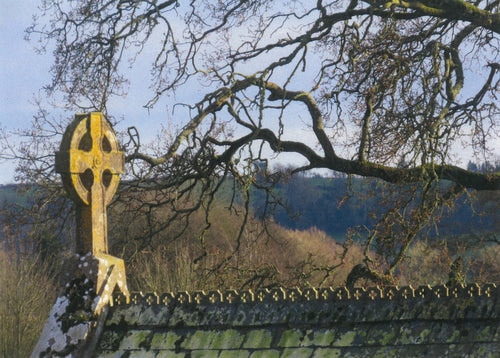 MMN 12 Celtic Roof Cross (Pack of 4 with envelopes)